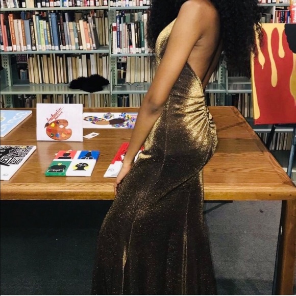 Gold mermaid dress [10$ Sale!] - Picture 2 of 5